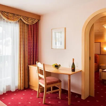 Altachhof Und - Jokercard Im Sommer Inklusive 3* Зальбах-Гінтерглемм